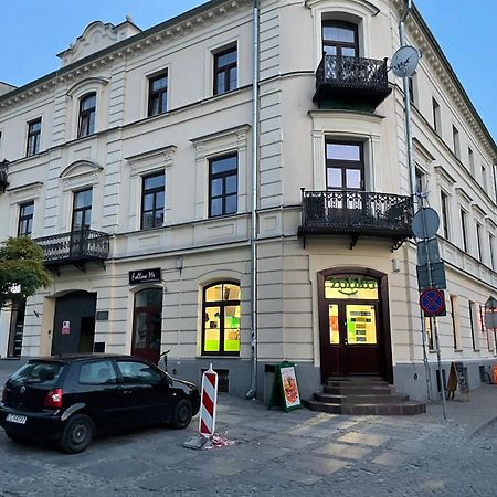 Apartamenty Luczkowskiego Z Widokiem Na Studnie 4 Chełm Exteriör bild